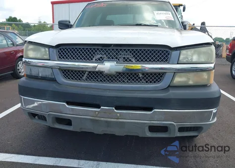 2003 Chevrolet Silverado 2500Hd из США, поврежденный, VIN 1GCHC23U13F125031